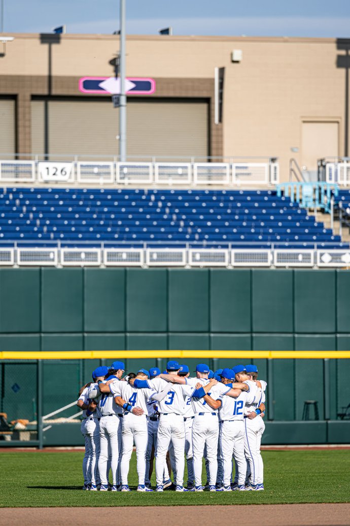 NCAA Baseball 2025: Creighton 5:2 North Dakota State University