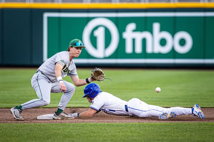 NCAA Baseball 2025: Creighton 5:2 North Dakota State University