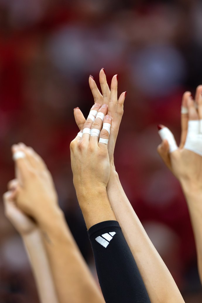 NCAA Volleyball 2025: Nebraska 3:0 Illinois