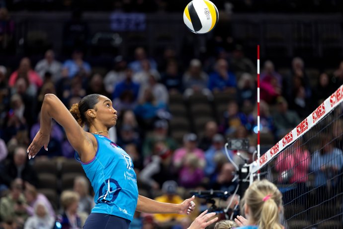 MLV Volleyball 2026: Omaha 3:2 San Diego