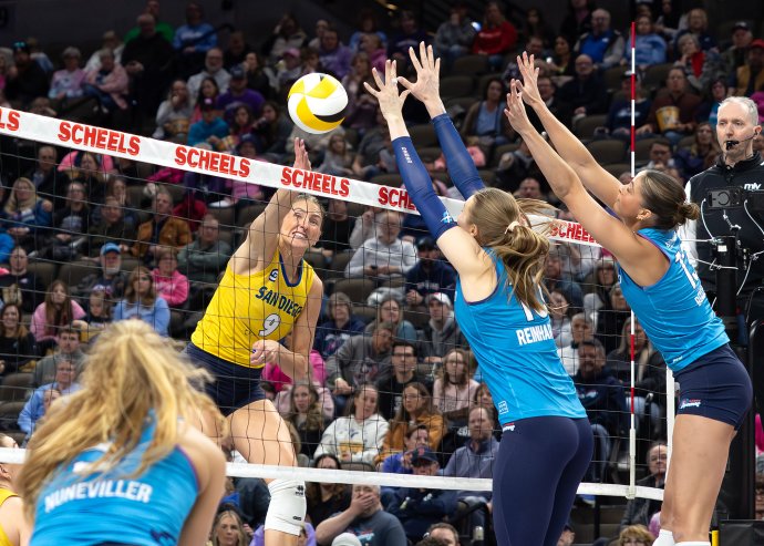 MLV Volleyball 2026: Omaha 3:2 San Diego